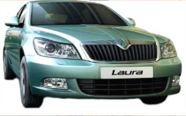 Skoda Laura (Mid-sized Sedan)