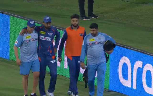 KL Rahul Walking Out