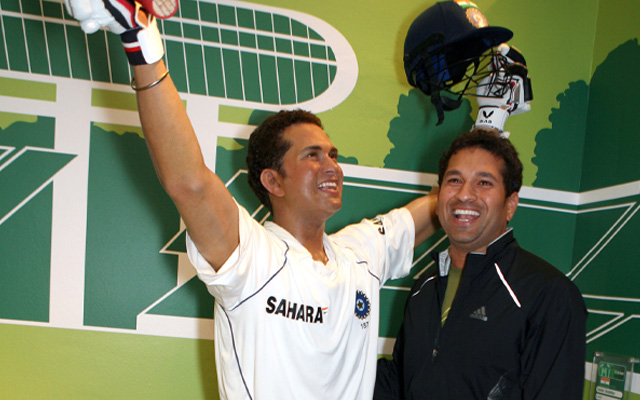 Sachin Tendulkar - Wax statue at Madane Tussauds