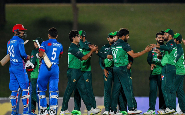 Twitter Reactions: Pakistan clean sweep Afghanistan after Mujeeb’s blitzkrieg goes in vain