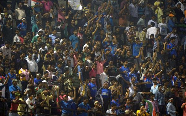 Fire and fights during India vs. West Indies ODI in 2002 in Keenaan Stadium, Jamshedpur