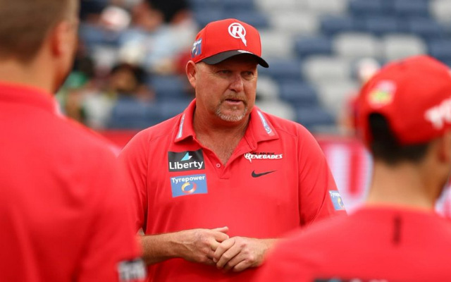 Melbourne Renegades poised to release head coach David Saker