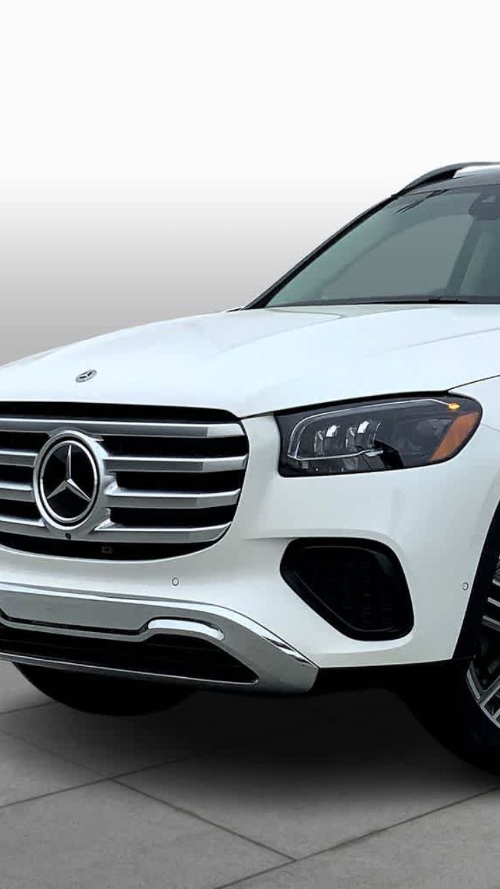1723545700099_Mercedes-GLS-SUV.jpeg