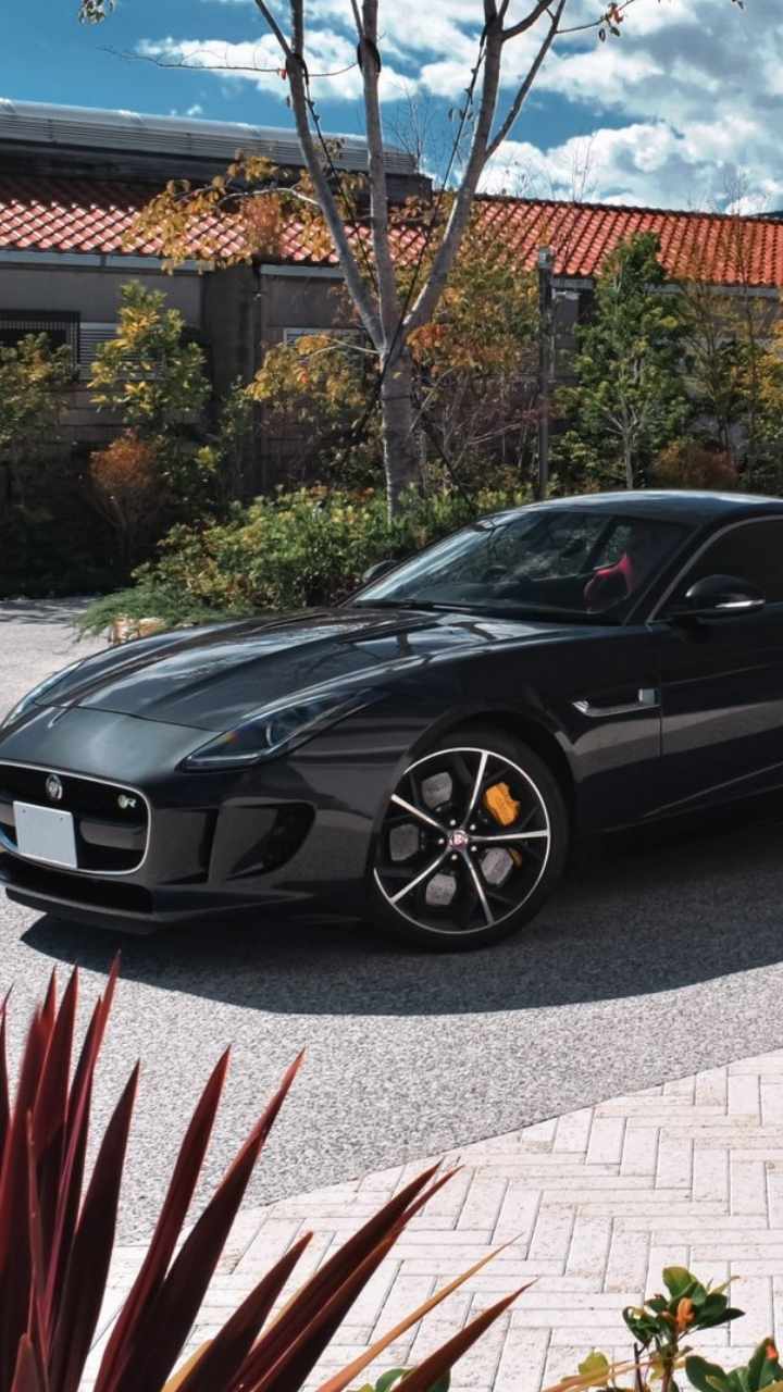 1726124466693_Jaguar-F-type-coupe.jpeg