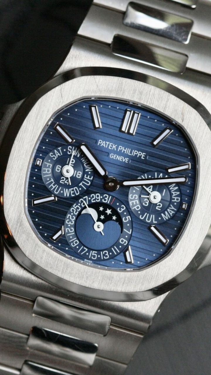 1726813757396_Patek-Philippe.jpeg