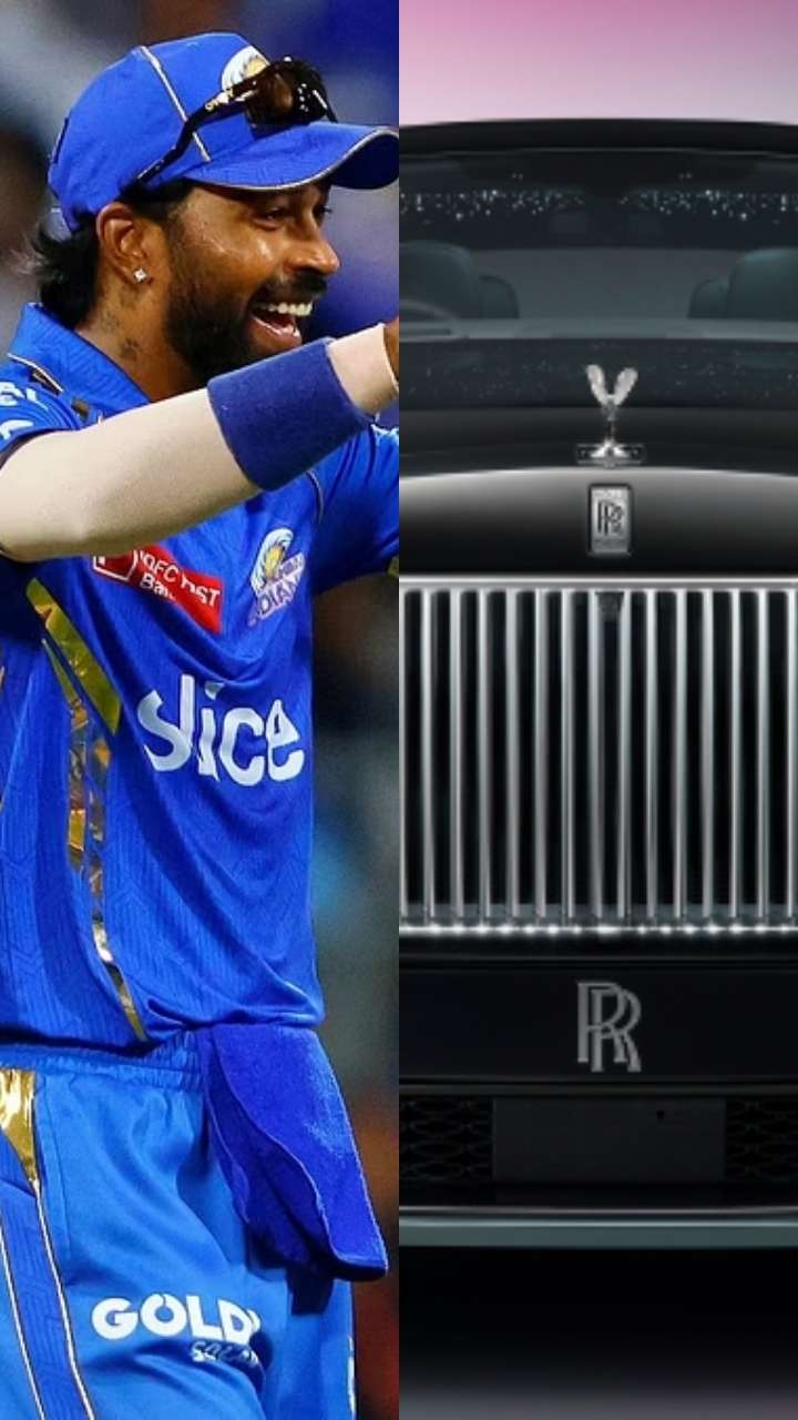 1729144317556_Hardik-Pandya---Rolls-Royce.jpeg