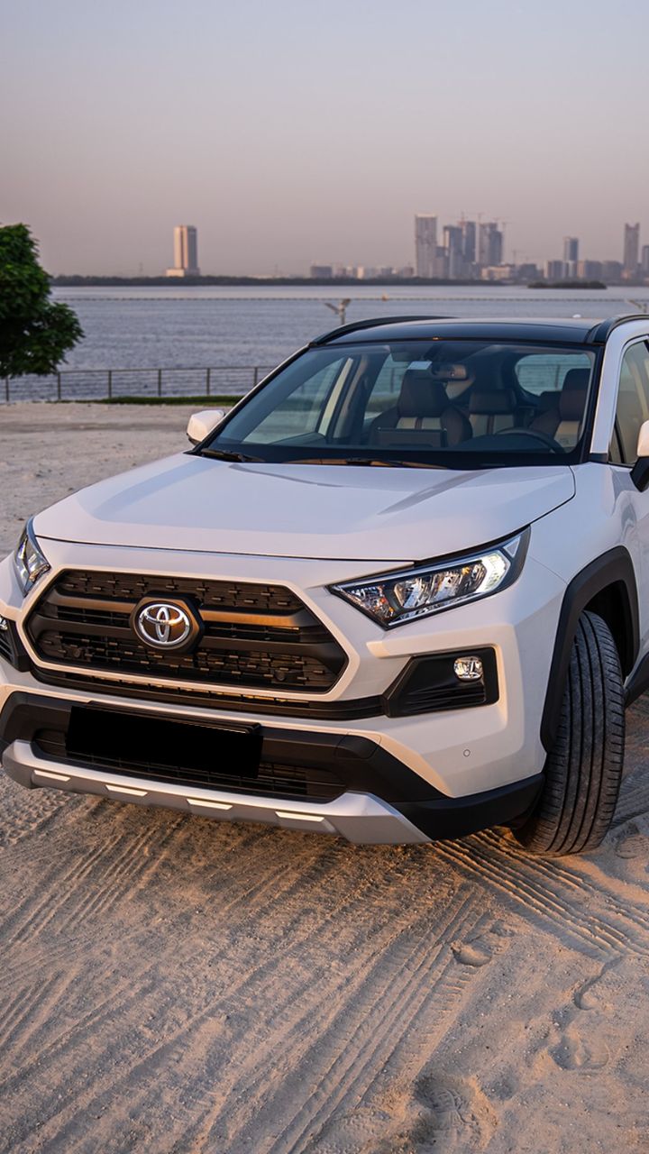 1737189873499_Toyota-RAV4.jpeg