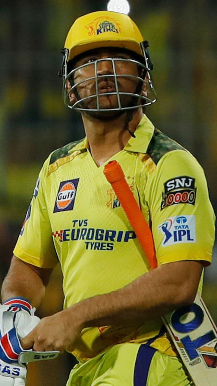 1738915621343_Dhoni-c-(14).jpeg