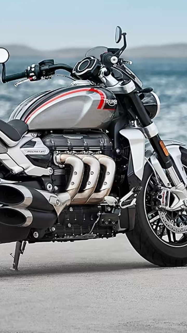 1739687469529_Triumph-Rocket-3.jpeg