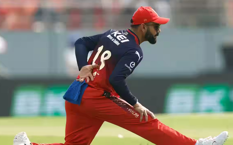 Virat-Kohli - IPL 2025: Funniest Memes from PBKS v RCB Mid-Innings