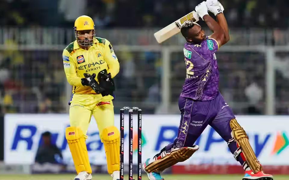 MS-Dhoni-and-Andre-Russell