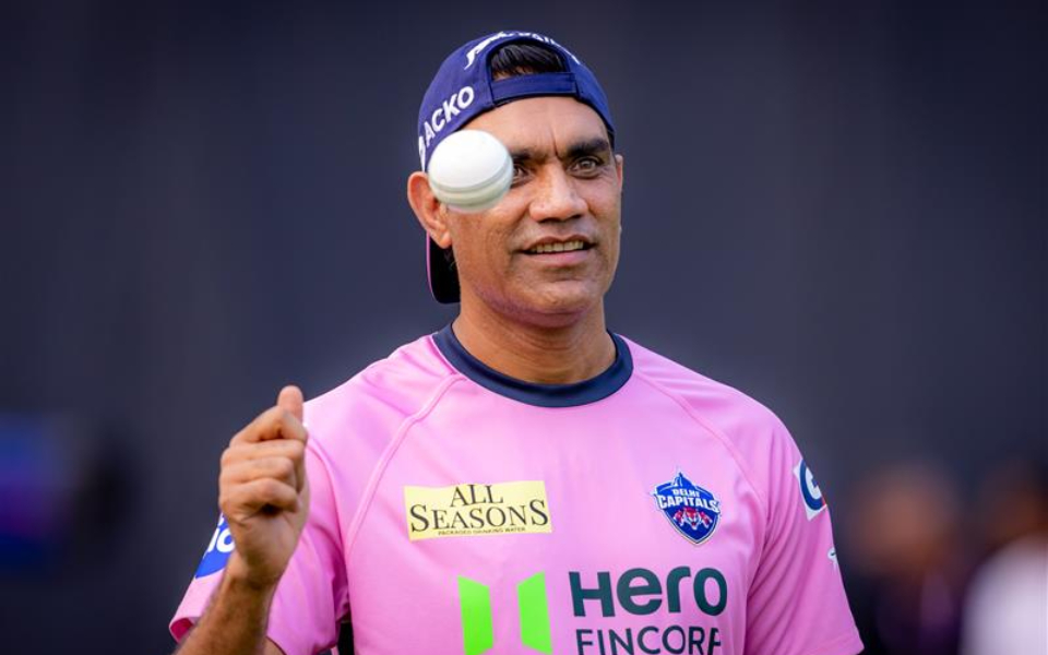 Mitchell Starc a miss but Delhi Capitals continue to look for options: Bowling coach Munaf Patel