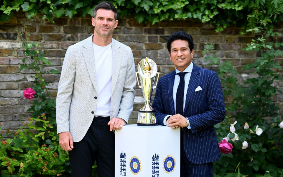 ENG vs IND 2025: Sachin Tendulkar, James Anderson pose alongside Anderson-Tendulkar Trophy