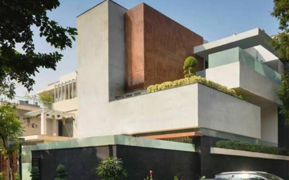 lavish homes of Indian cricketer
