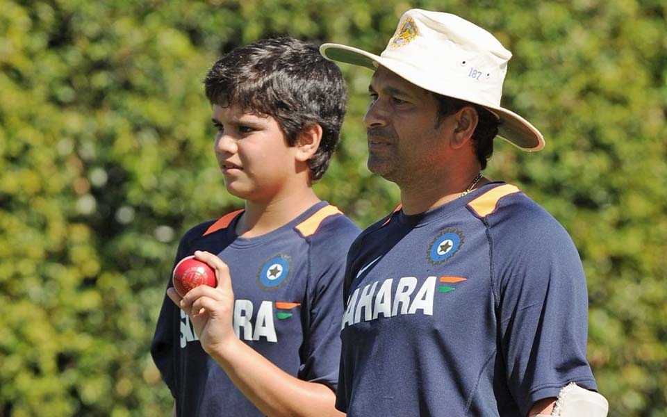 Sachin Tendulkar - Arjun Tendulkar who were coached by their father