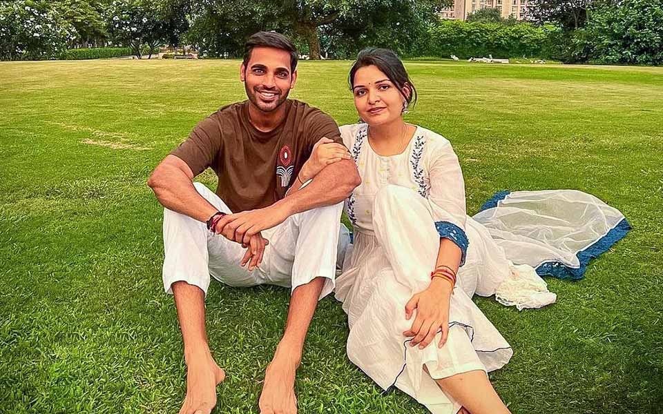 Bhuvneshwar Kumar and his wife
