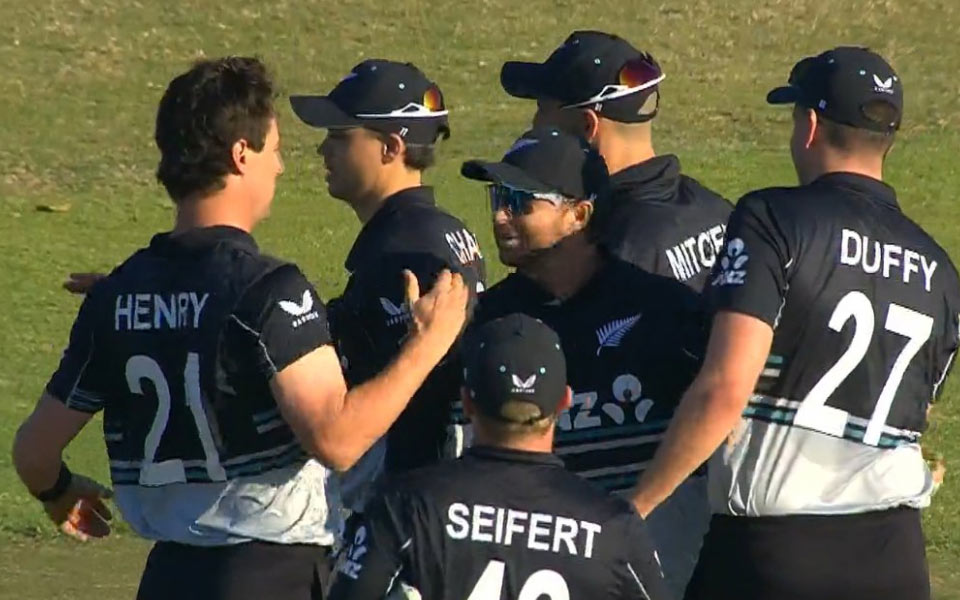 Zimbabwe T20I Tri-Series 2025, Final: Matt Henry emerges hero in final-ball thriller as New Zealand clinch tri-series | CricTracker