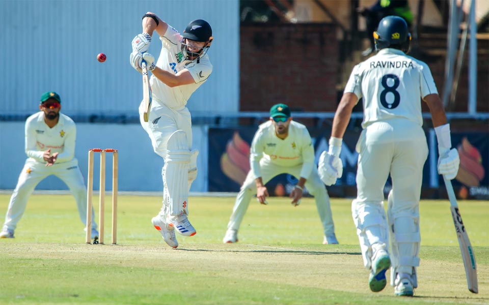 Henry Nicholls and Rachin Ravindra