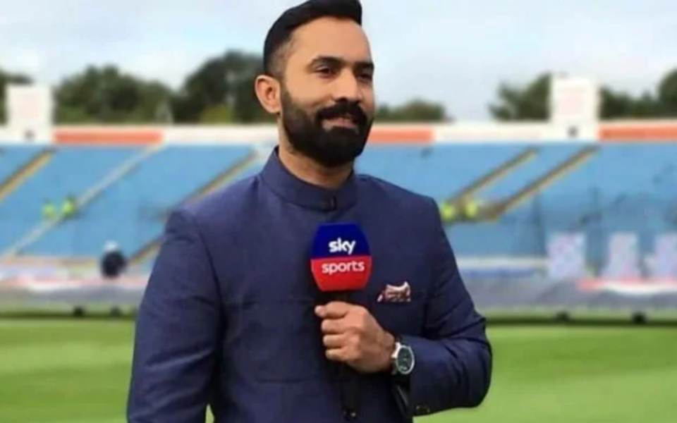 Dinesh Karthik reveals why wicketkeepers read wrist spinners better