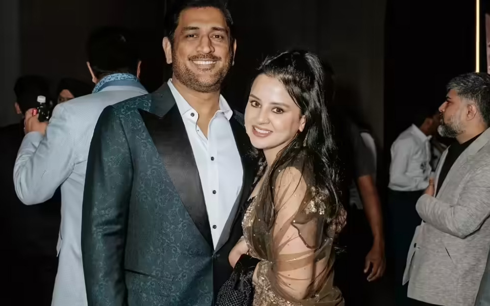 MS Dhoni and Sakshi