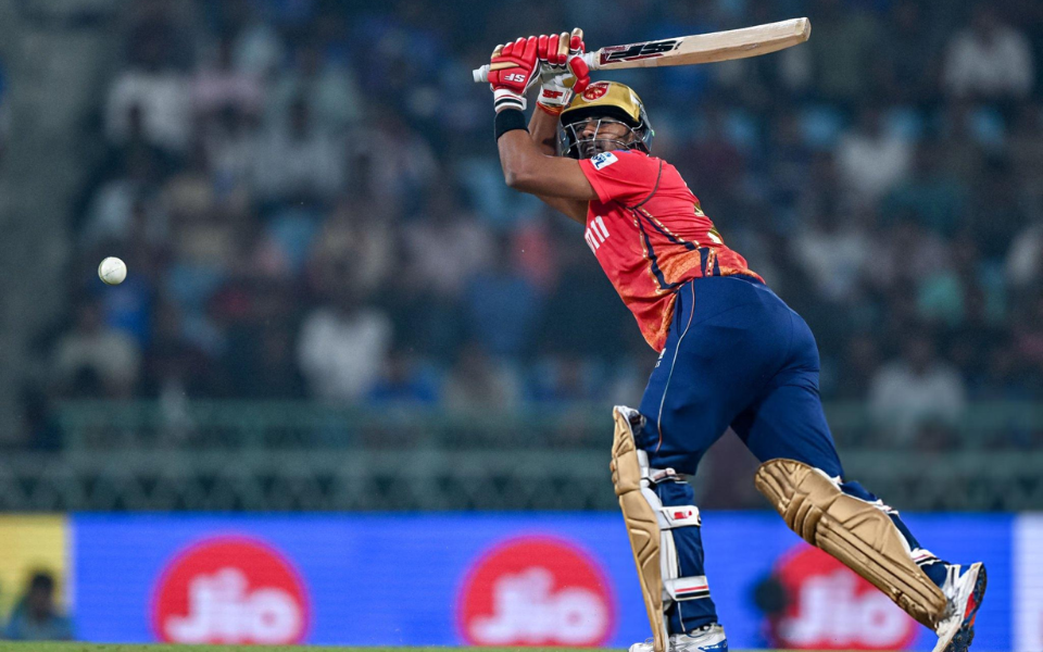 ‘He’ll have to wait, his time will come’ – Renowned commentator bats for Shashank Singh’s India debut | CricTracker