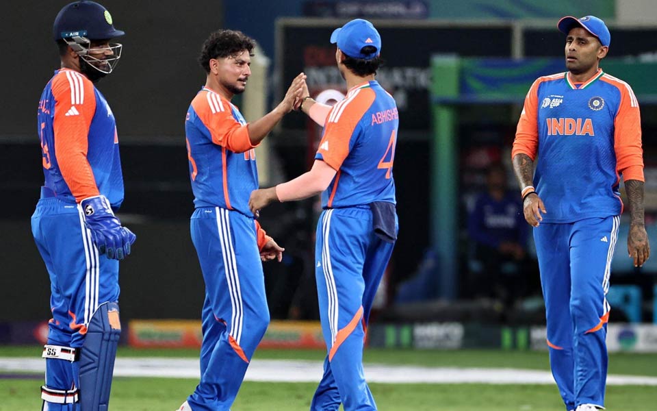 Asia Cup 2025, Match 2: Kuldeep Yadav celebrates the wicket of Harshit Kaushik