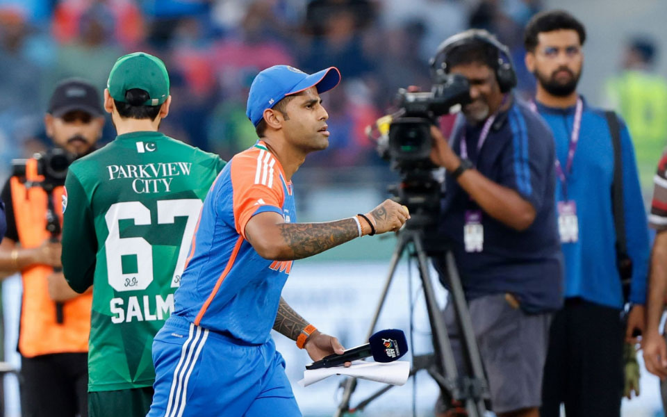 Salman Ali Agha and Suryakumar Yadav