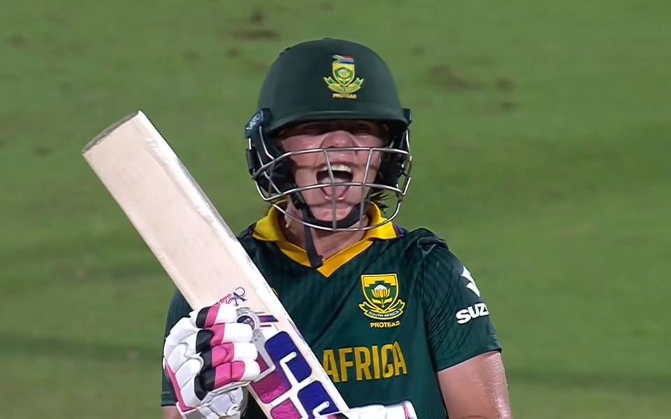 Women’s World Cup 2025, Match 10: Nadine de Klerk’s clutch overpowers Richa Ghosh’s efforts in riveting thriller