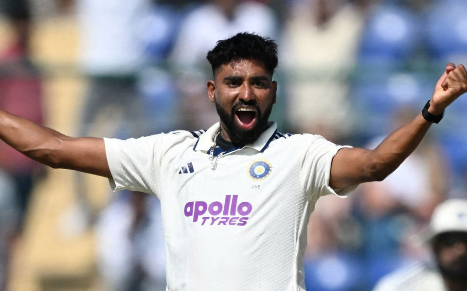 ‘Deserves credit’ – Mohammed Siraj lauded by former teammate for tiring spell in New Delhi | CricTracker