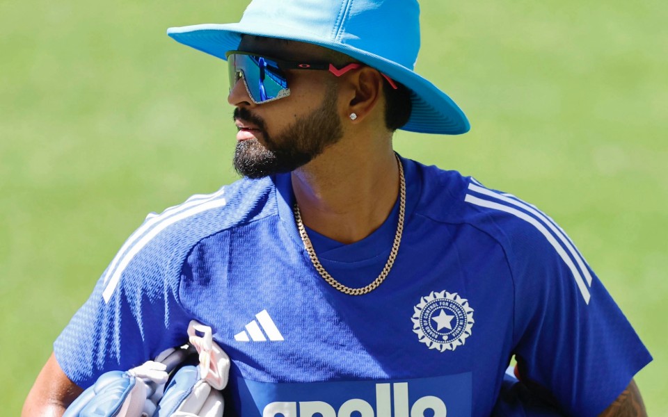 Shreyas Iyer injury update: Family opts not to travel to Sydney, star cricketer to soon get discharged from hospital