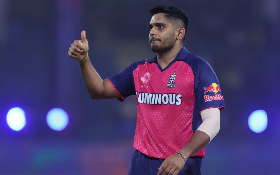 Ranji Trophy 2025-26: ‘Had blanked out for ten seconds’ – How Tushar Deshpande turned up for Mumbai despite severe bronchitis | CricTracker