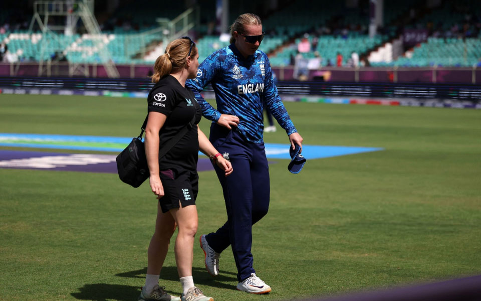 Women's World Cup 2025: Sophie Ecclestone walks off the field with injury scare in Vizag