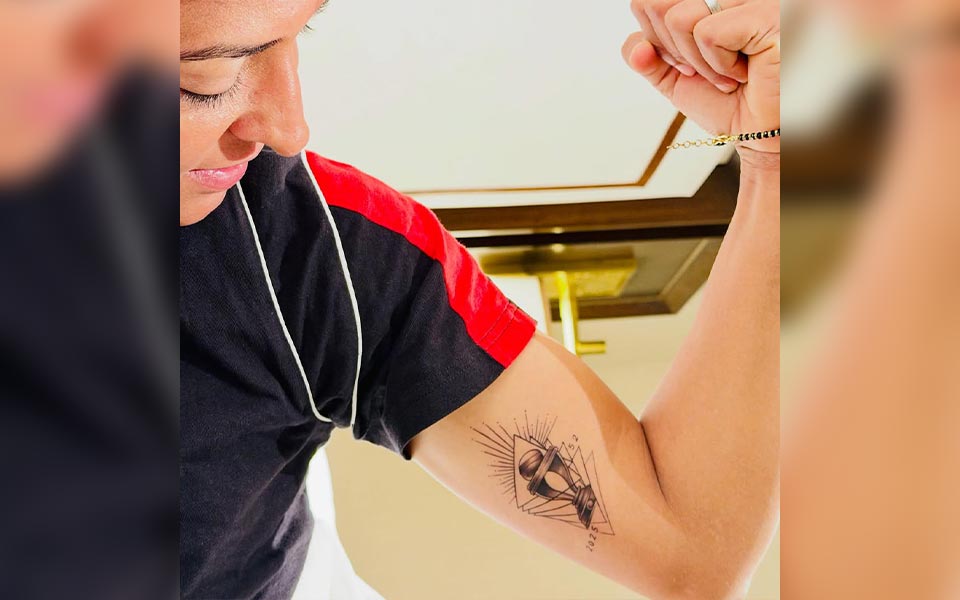 Harmanpreet Kaur etches 2025 Women's World Cup trophy tattoo on arm