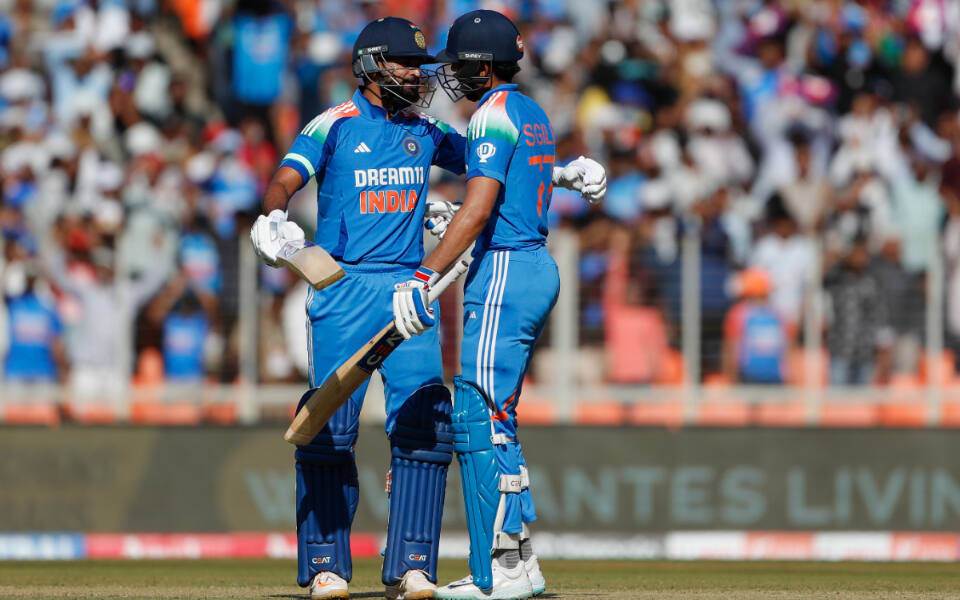 'We'll welcome them into the squad soon' - India coach shares major update on Shubman Gill, Shreyas Iyer injuries