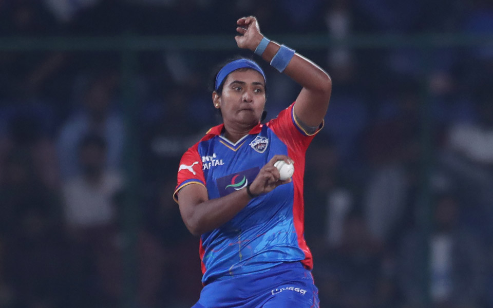 ‘Wanted to return to DC’ – Shikha Pandey after bagging INR 2.4 crore deal with UPW in WPL mega auction | CricTracker