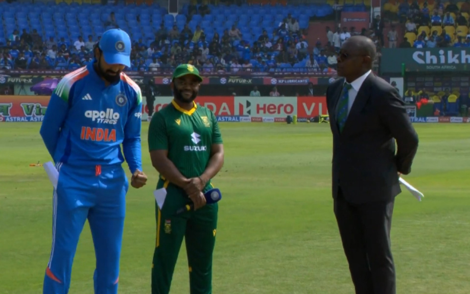 [WATCH] IND vs SA 2025: KL Rahul breaks India’s 20-match curse, celebrates after winning toss in Vizag; video goes viral