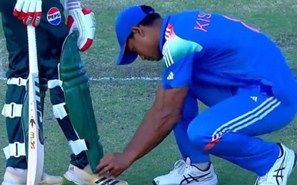 Asia Cup U19 2025: Kishan Kumar Singh ties Pakistani batter’s shoelaces as moment goes viral