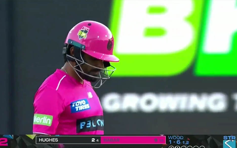 [WATCH] Sydney crowd boo Babar Azam as Pakistan star flops again in Big Bash League 2025-26