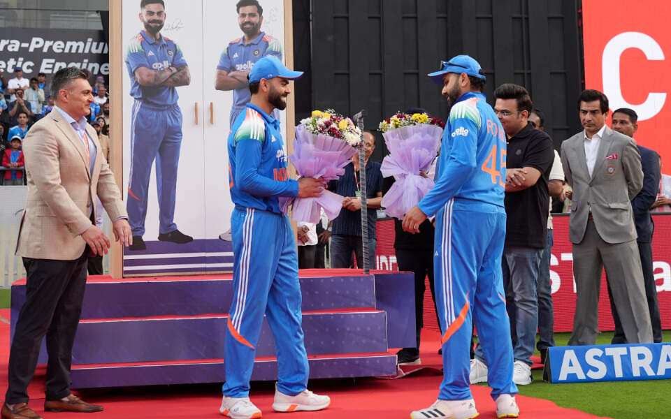[WATCH] Virat Kohli, Rohit Sharma get felicitated by BCA in unique coming-out-of-closet act, video goes viral