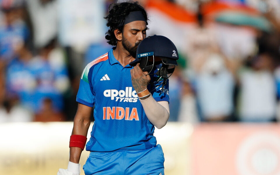 KL Rahul 100