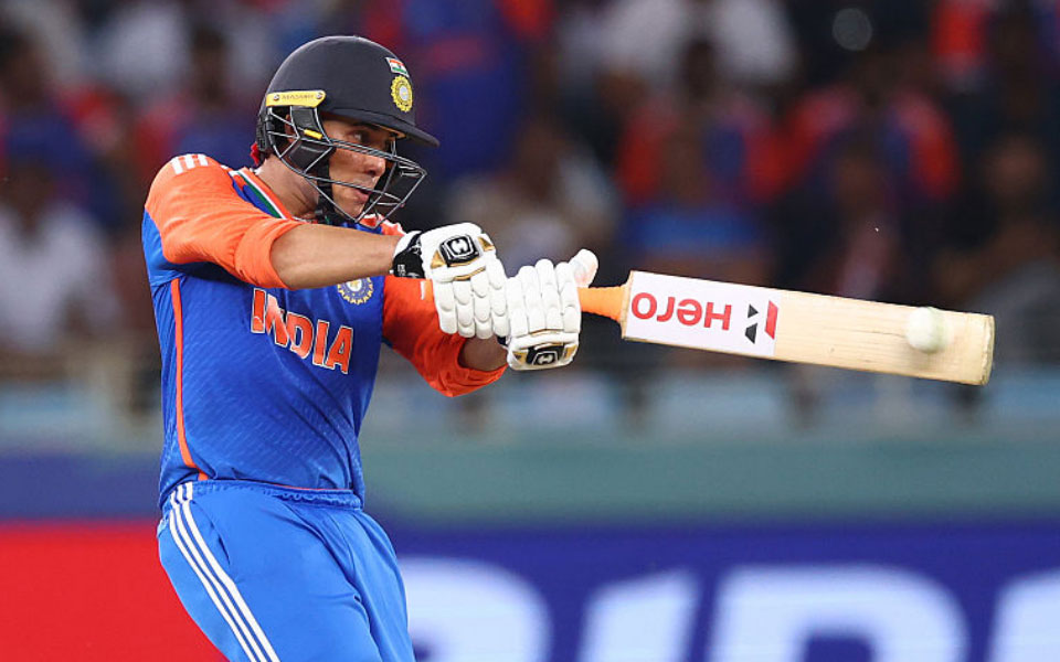 IND vs NZ 2026: New Zealand players check Abhishek Sharma's bat after Guwahati blitzkrieg