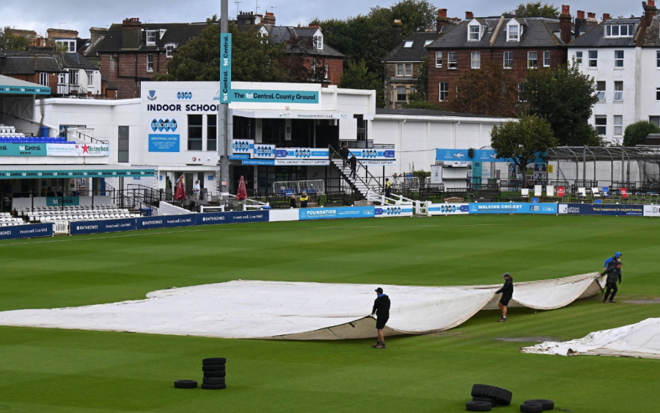 Sussex hit with 12-point deduction and three-year ECB sanctions after financial losses