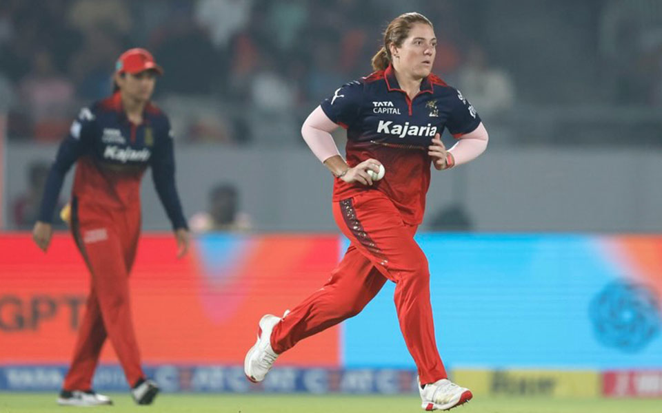 Top 3 players with most wickets in Women's Premier League 2026