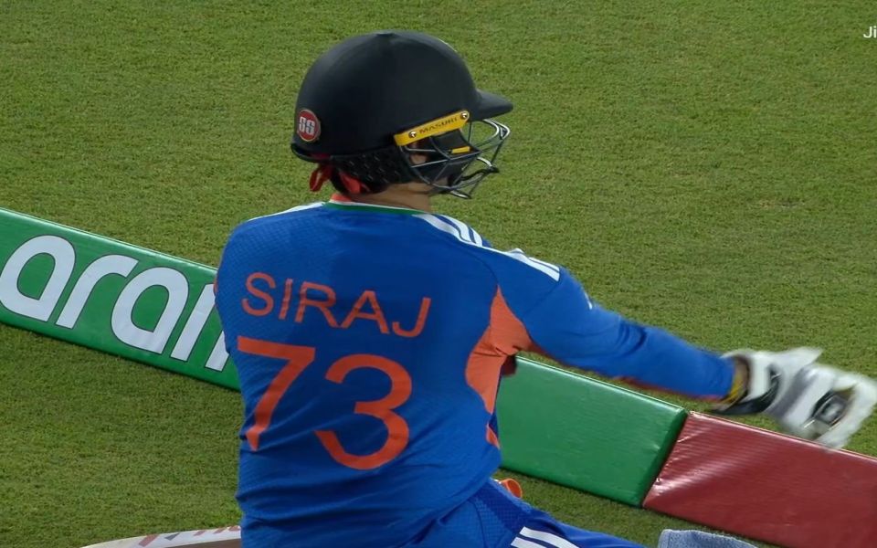 Abhishek Sharma wearing Mohammed Siraj jersey during India vs Netherlands