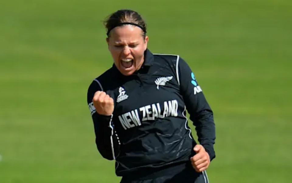 Lea Tahuhu announces retirement from ODIs