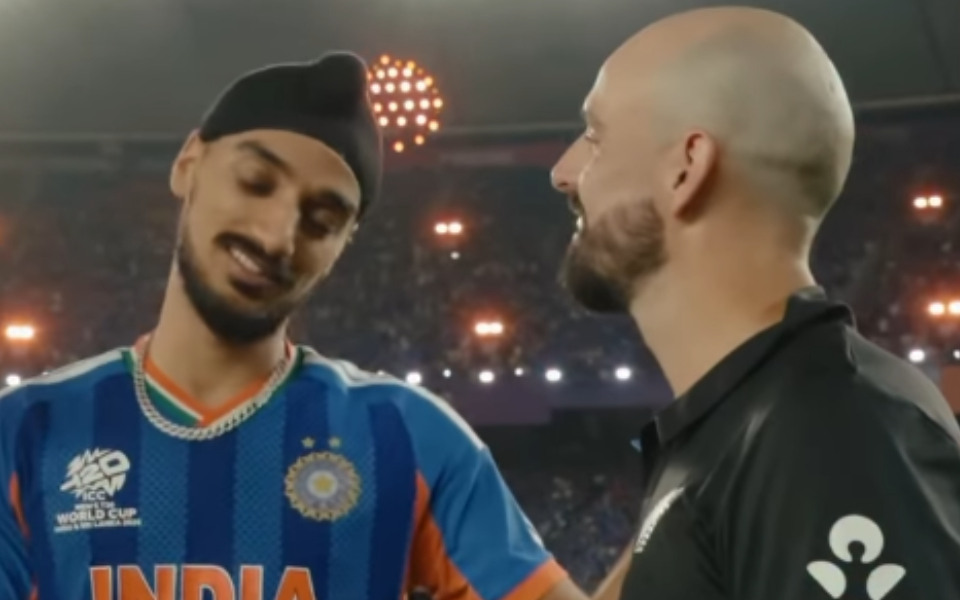 [WATCH] T20 World Cup 2026: Arshdeep Singh apologises to Daryl Mitchell for on-field spat after India claim title