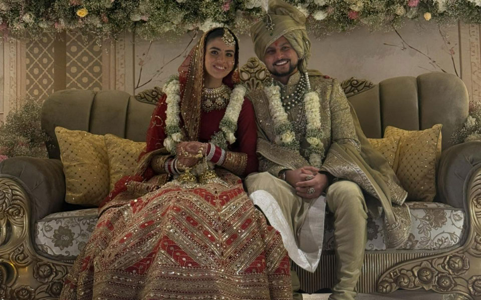 Kuldeep Yadav marries longtime partner Vanshika Singh ahead of IPL 2026 | CricTracker