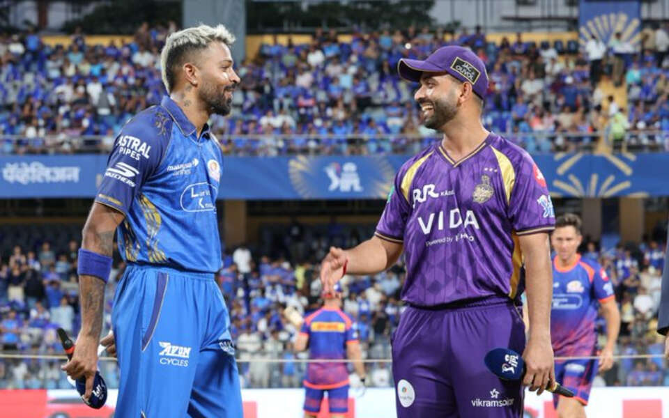 IPL 2026: Coin toss result not shown in MI vs KKR clash; fans raise questions | CricTracker