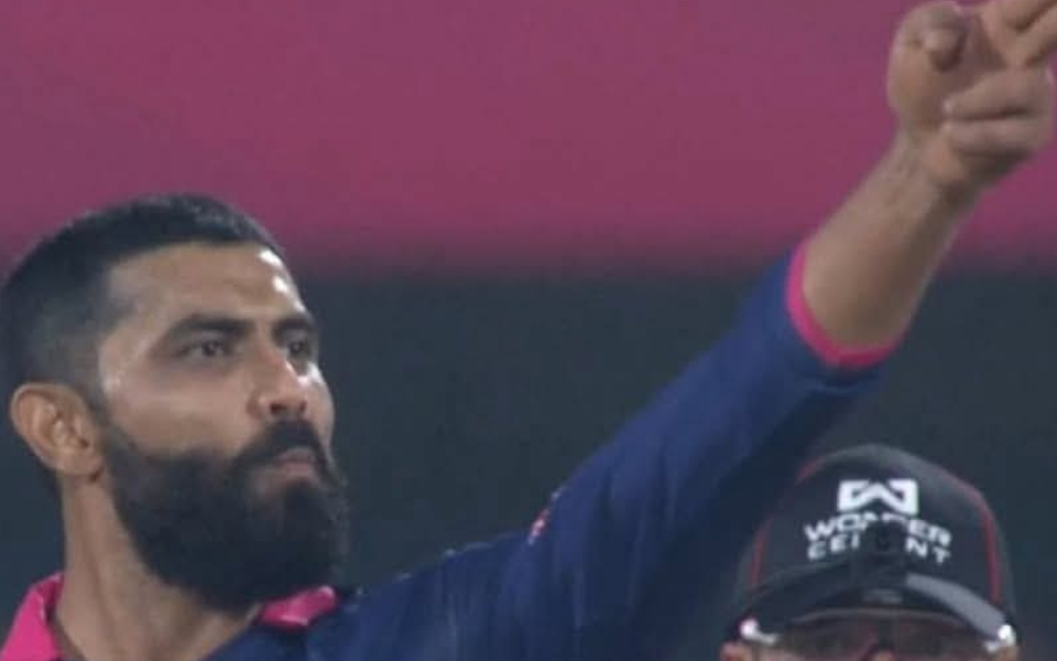 IPL 2026 Memes: Hilarious Reactions from RR vs CSK, Match 3 at Barsapara Stadium