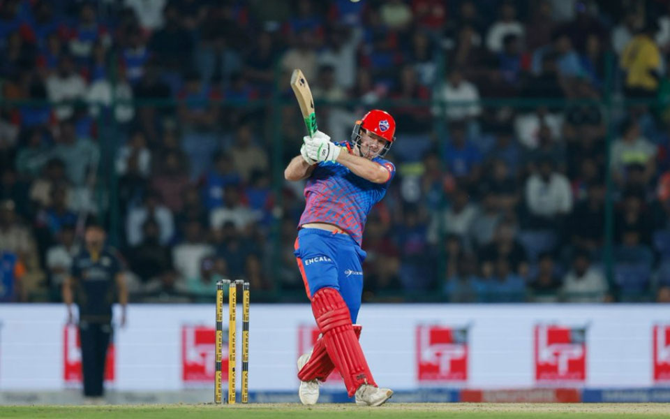 IPL 2026: David Miller smacks no-look six off Mohammed Siraj in DC vs GT clash